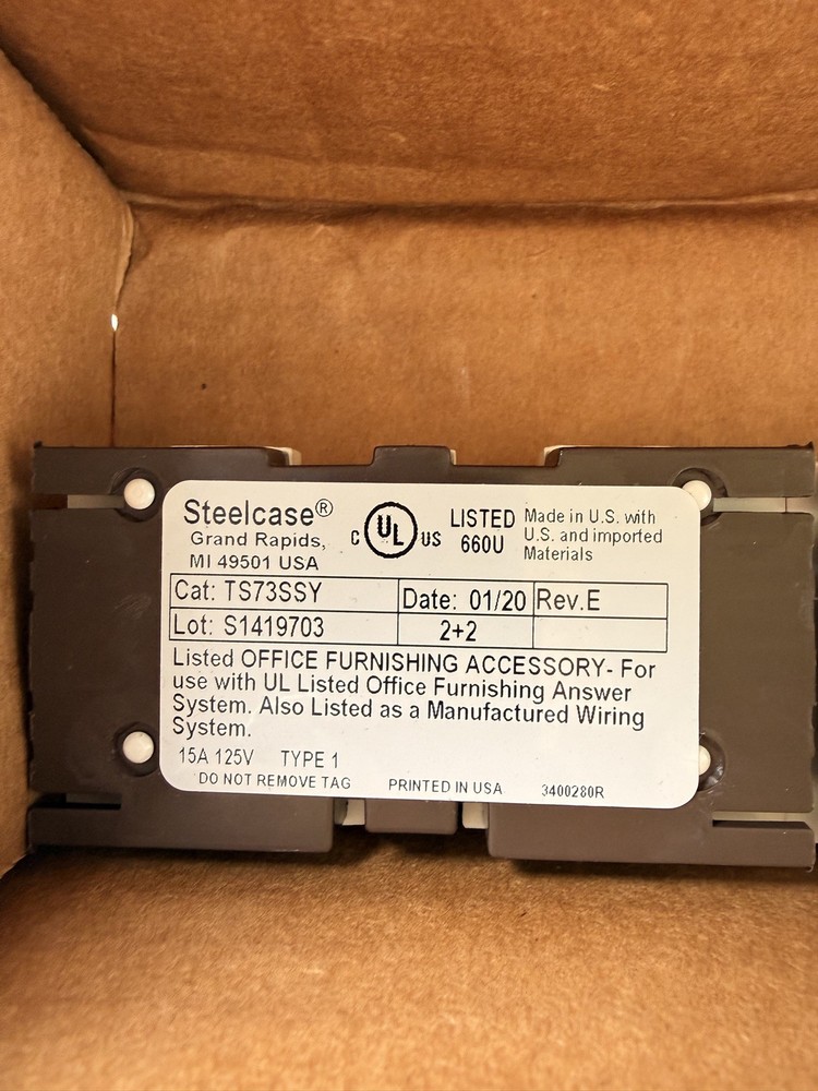 Steelcase TS73SSY Plug Assembly For Answer System Cubicle - 4 Tested Working