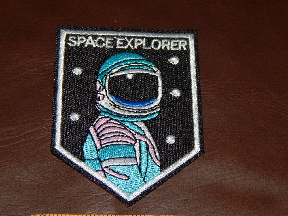ASTRONAUT SPACE EXPLORER IRON OR SEW ON PATCH EMBROIDERED