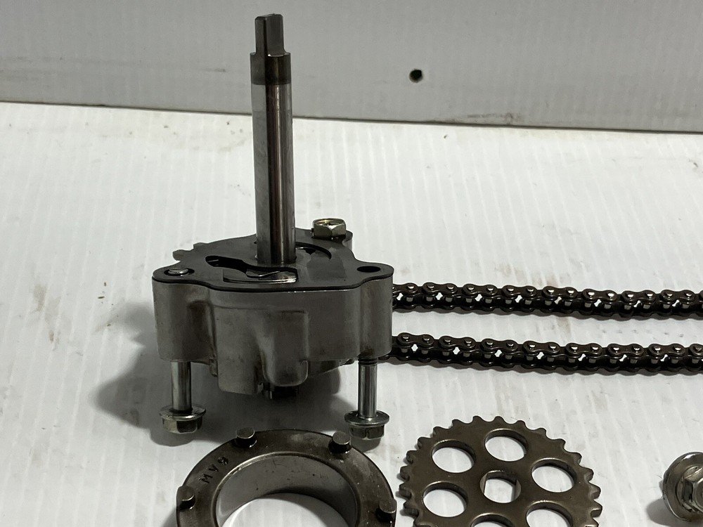 2000 Honda Cbr929rr Oil Pump Assembly (OEM)