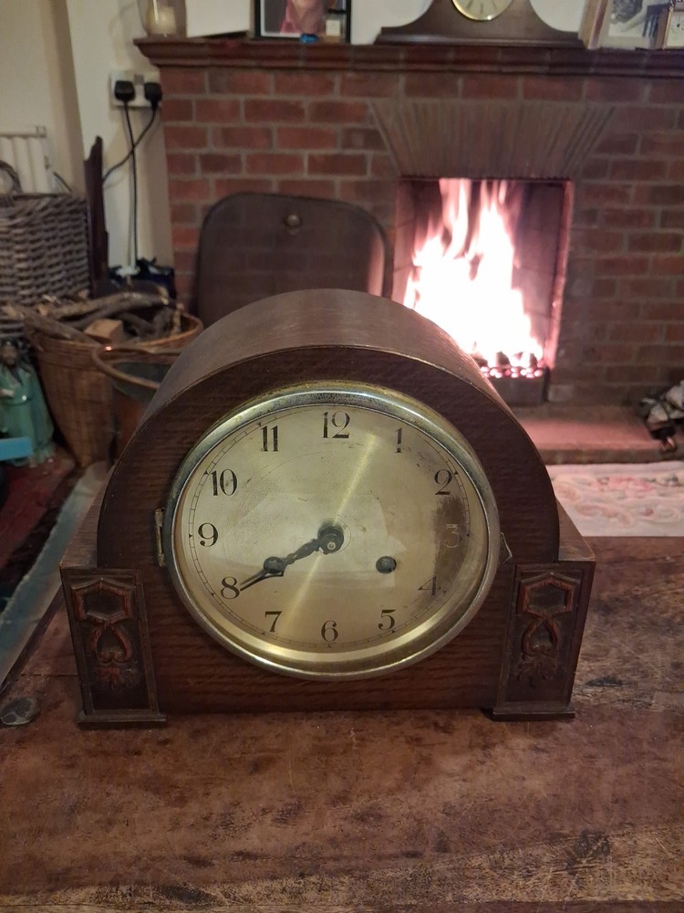 Vintage Mantle Clock, Not Working,  No Key, Please Read Description