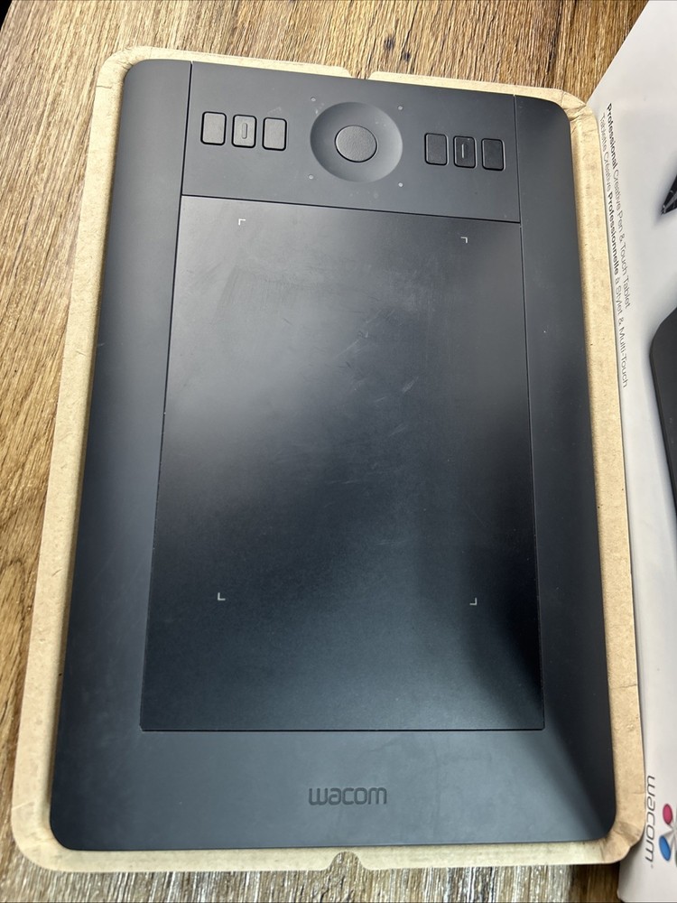 Wacom PTH451 Intuos Pro Graphics Touch Tablet (Black, Small), Lightly Used Works
