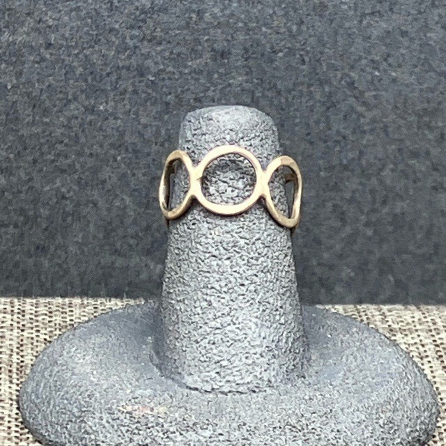 Artisan Circles Ring Hammered As Is Size 5 Silver Handmade Retro Vintage Boho