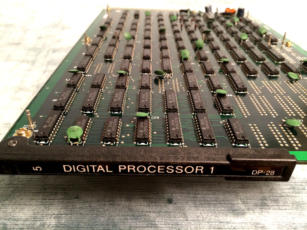 SONY BVT-2000 TIME BASE CORRECTOR CIRCUIT BOARD #5 DIGITAL PROCESSOR  1, (DP-28)