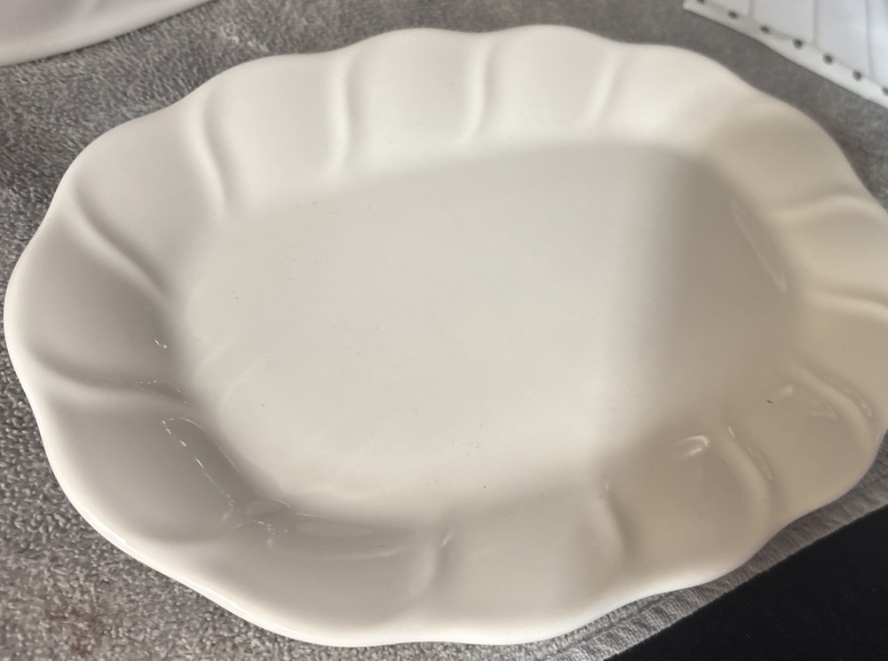 Phalange’s Stratus White Covered Butter Dish