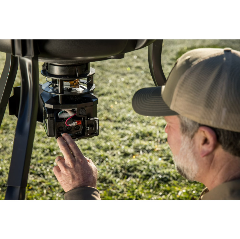 PRO HUNTER III FEEDER KIT