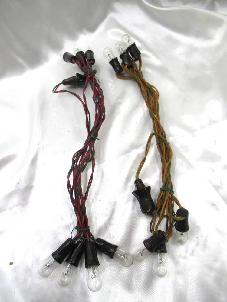 Vintage Christmas 2 White String 7 bulb Lights 8' Paramount Bakelite base C-7
