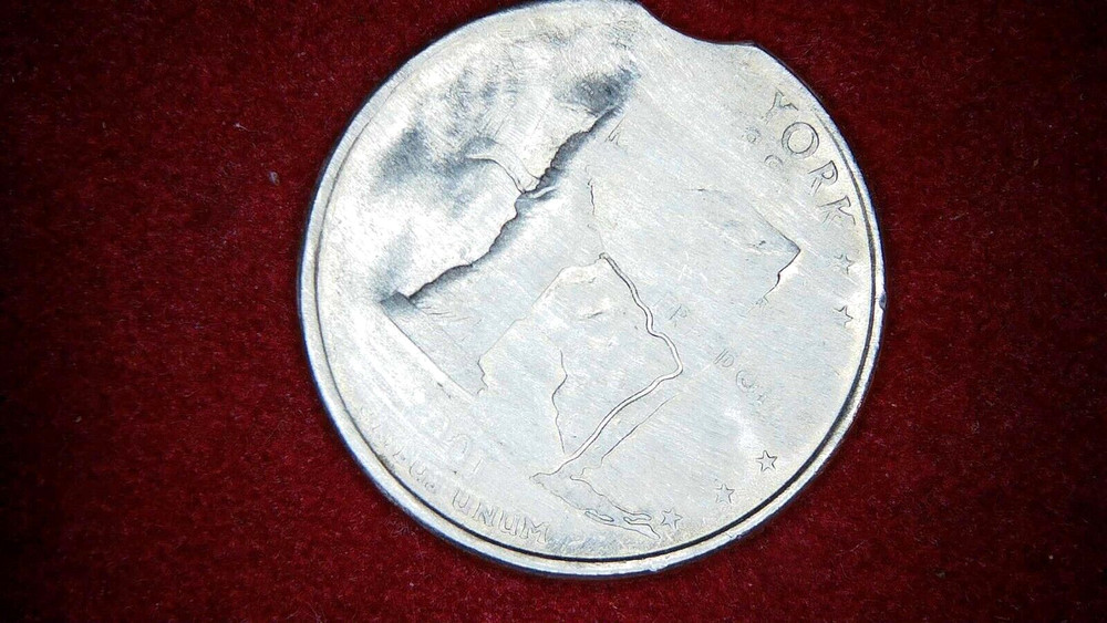 2001 NY QUARTER ERROR STRIKED-OBV-RVS-75