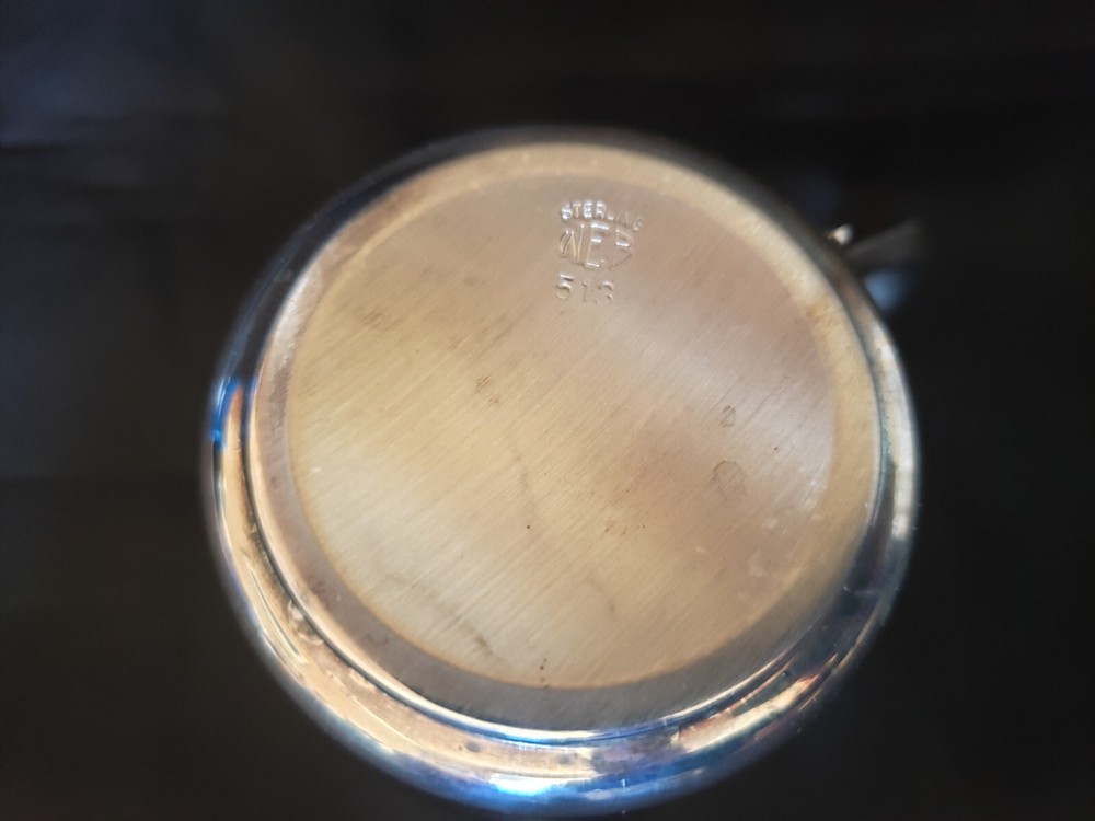 VINTAGE STERLING WEBSTER BABY CUP 44G.