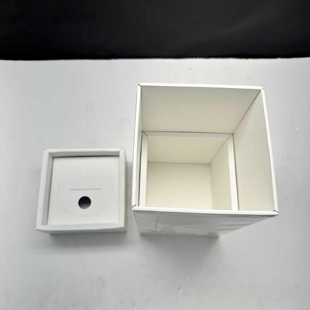 Apple AirPort Extreme 2013 A1521 Empty Box Only