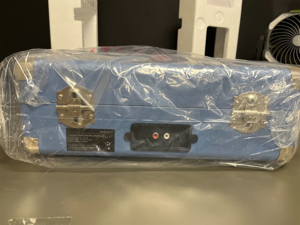 Retro audio portable record player