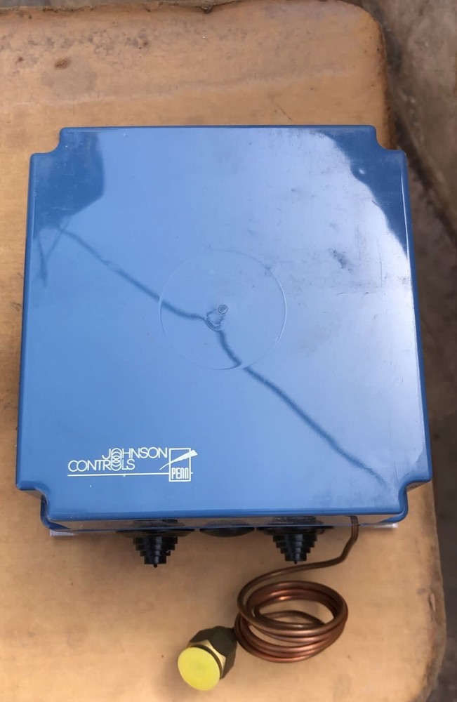 1PCS New P215DP-9100 Pressure Controller