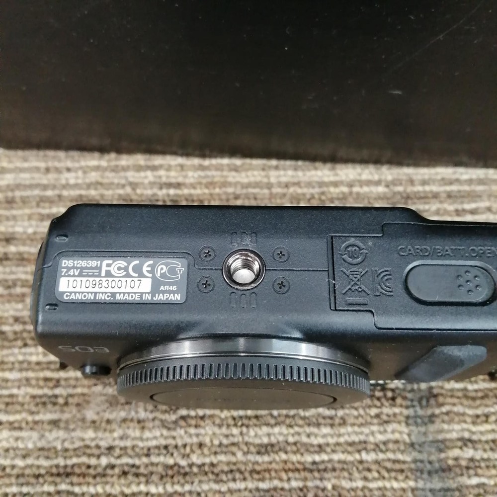 CANON EOS M Double Lens Kit Mirrorless Camera