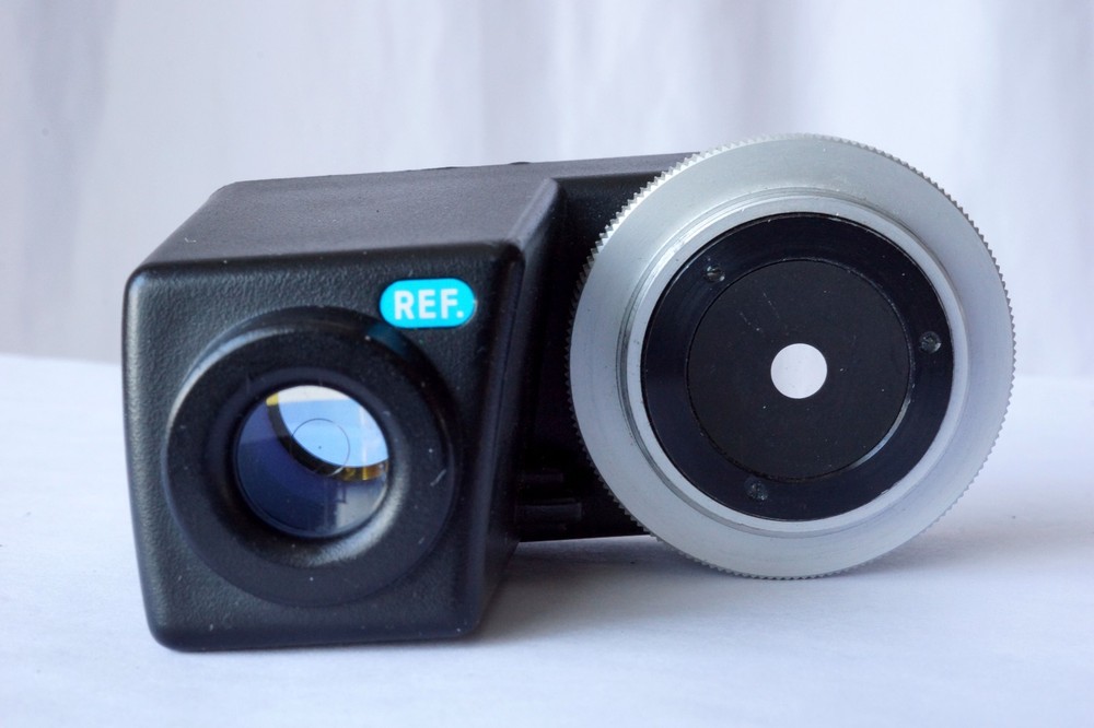 Minolta Auto Meter Professional w/ REF Viewfinder Attachment Good Working Order