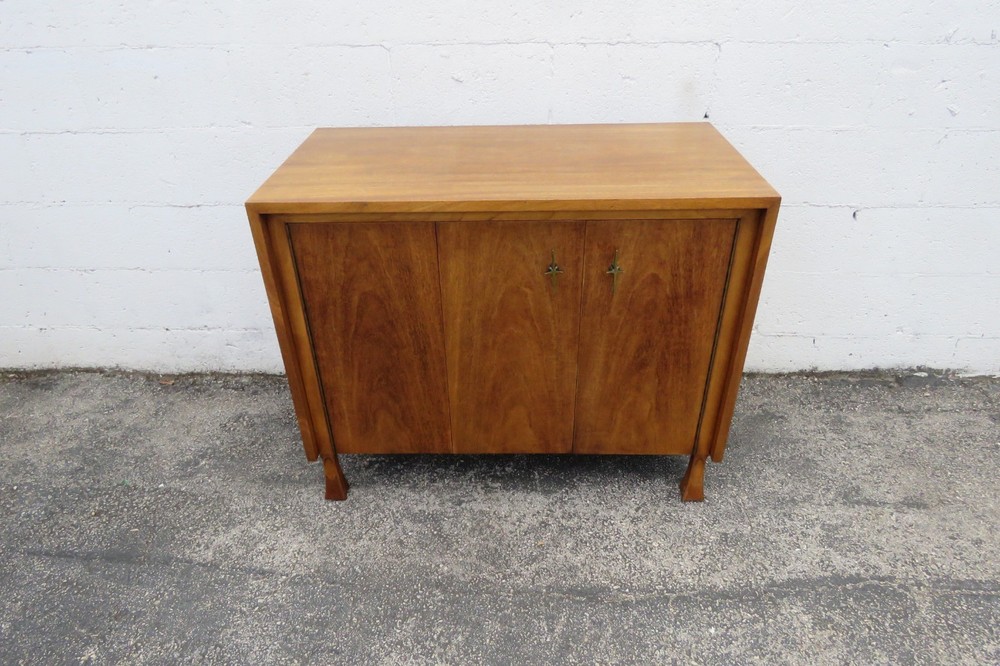 John Widdicomb Mid Century Server Buffet 6048