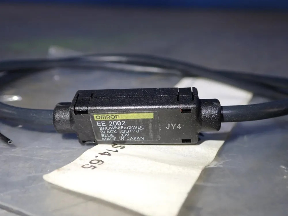 OMRON CONVERTER EE-2002