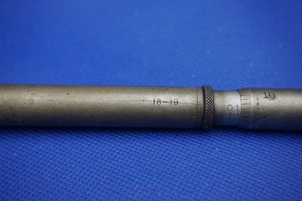 Starrett 824 Inside Micrometer 18-19" Range, .001"