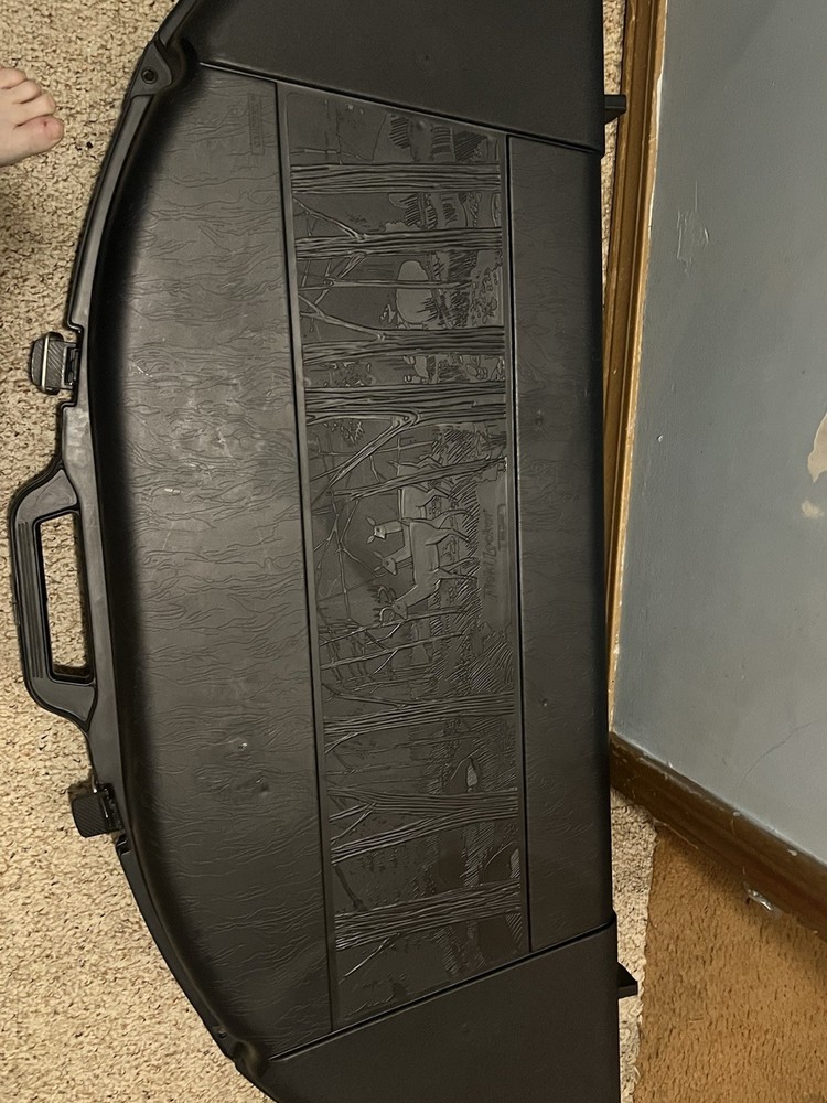 Parker Raptor XP 70 Pound Compound Bow with Case and Arrows