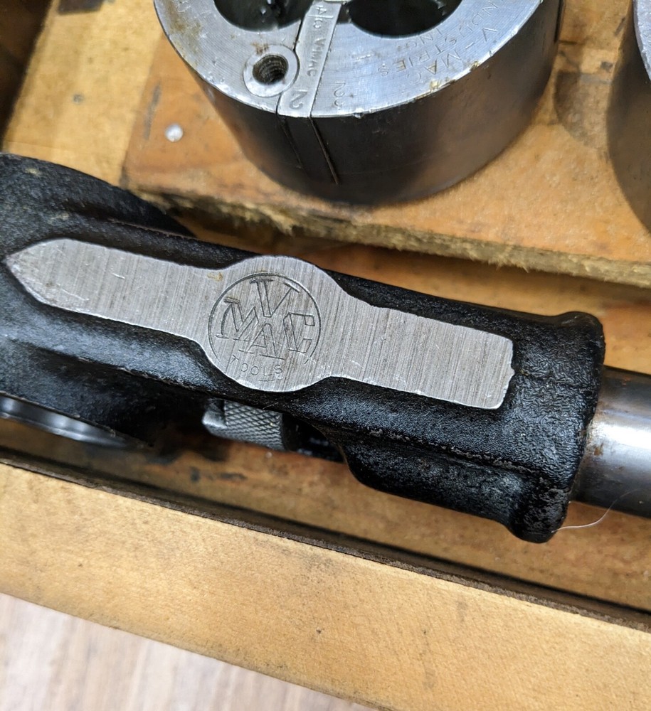 Vtg V Mac Pipe Drophead Threader Die Set Guilford CT