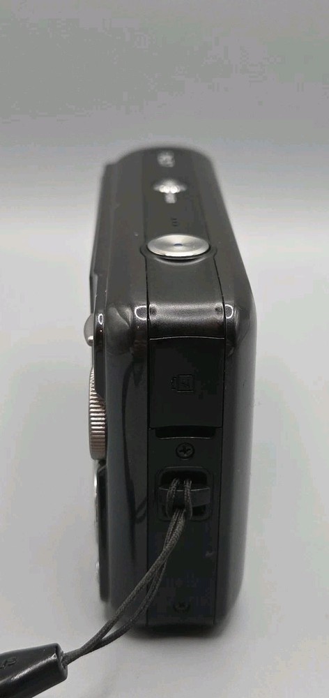 Samsung PL57 Digital Camera, No Charger, Please Read Description, Working.