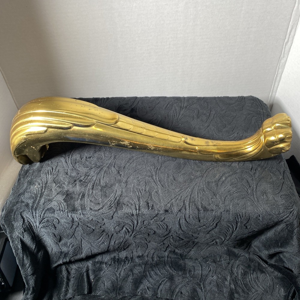 Brass colored claw table legs