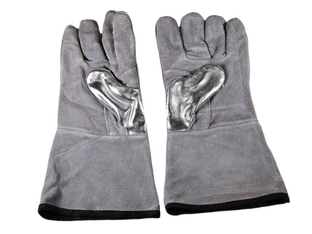 Red Wolf Large 14in Aluminized Split Leather Heat Resistant Welding Gloves Pair