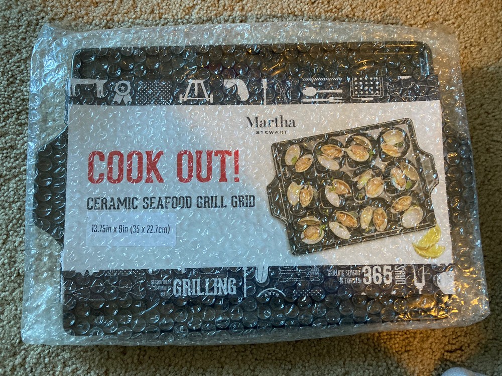 MARTHA STEWART, CERAMIC SEAFOOD GRILL GRID