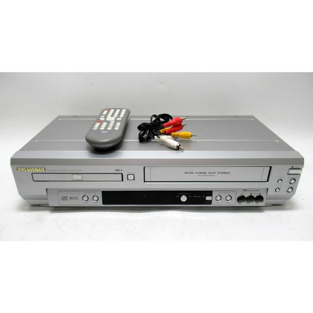Sylvania SRD3900 Dvd/Vcr Combo Player W/Remote & AV Cable