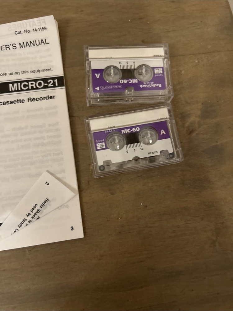 RADIO SHACK MICROCASSETTE TAPE RECORDER MICRO 21 IN BOX MANUAL TESTED