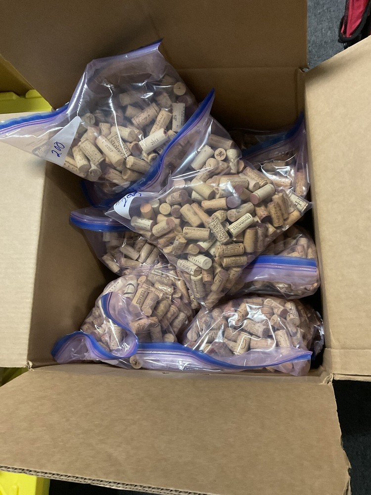 5400 Plus Wine And Champagne Corks