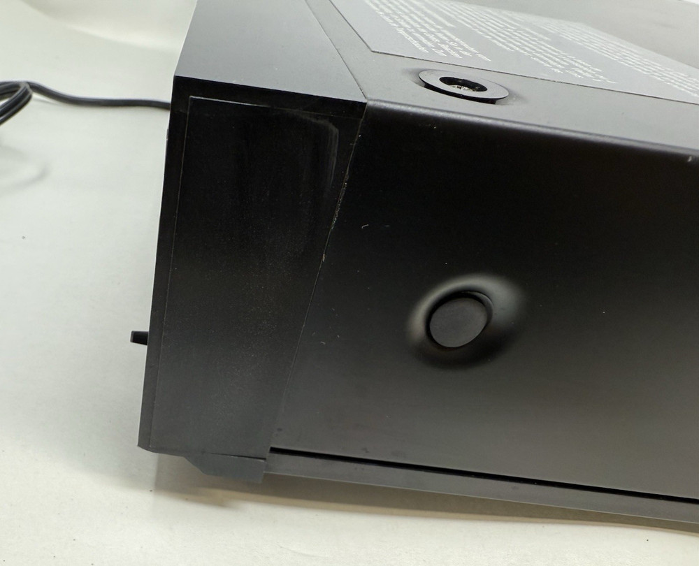 Denon DCD-1100 CD Player ~ Works ~ No Remote