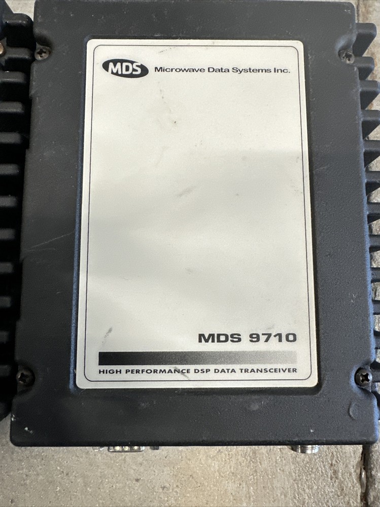Lot of 2 Microwave Data Systems MDS 9710 High Performance DSP Data Transceiver