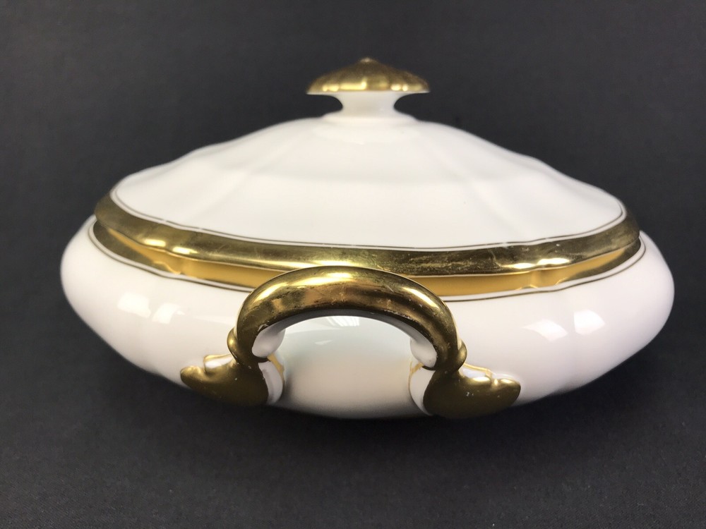 Adderley SANDRINGHAM Covered Handled Vegetable Dish Bowl Gold Trim