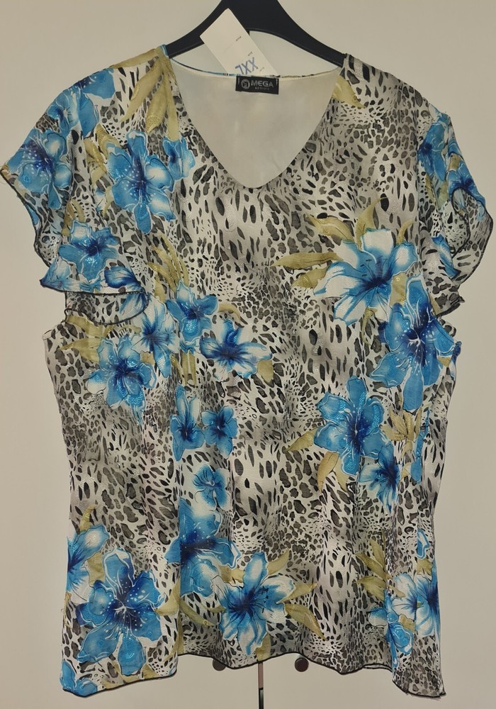 Flowery Top & Skirt Set