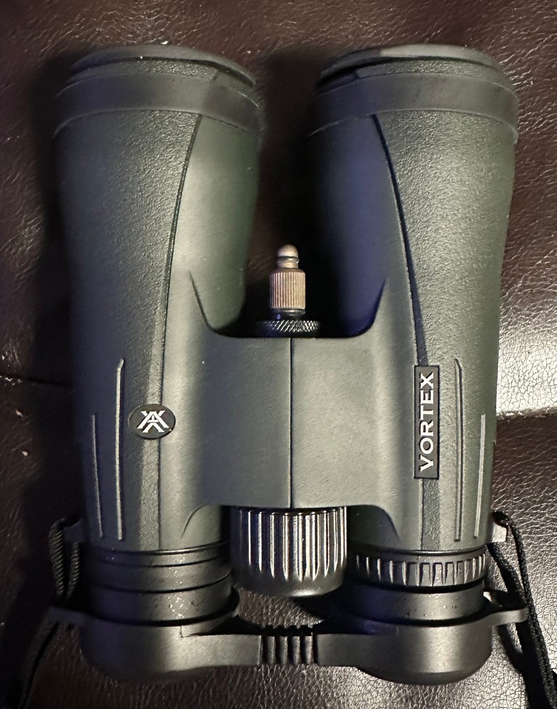 Vortex Optics - Viper HD Binoculars - 10x50mm - Mint Condition
