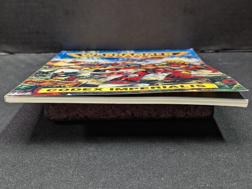 Codex Imperialis Space Marines Warhammer 40k 1993 Games Workshop Vintage Book