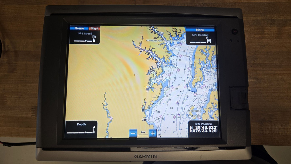 Garmin GPSMap 7212 Chartplotter - Tested/working