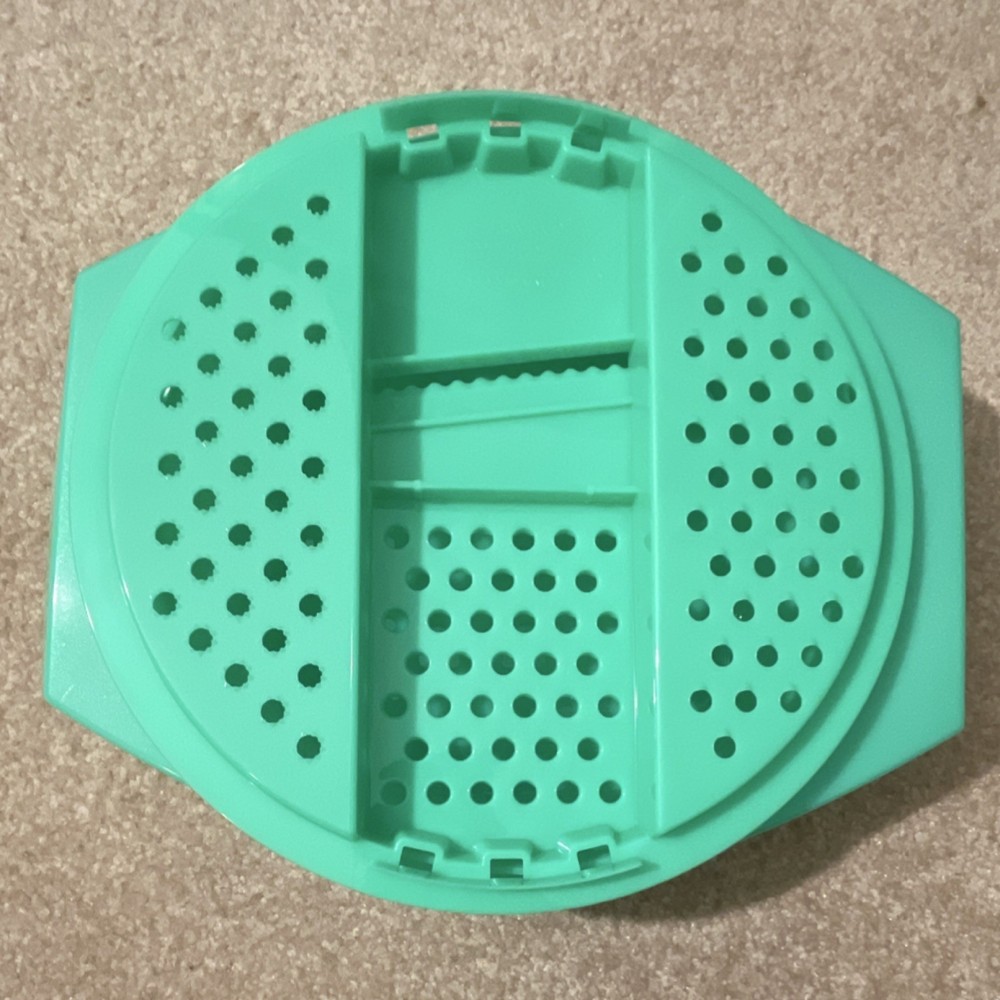 Tupperware Grater Bowl