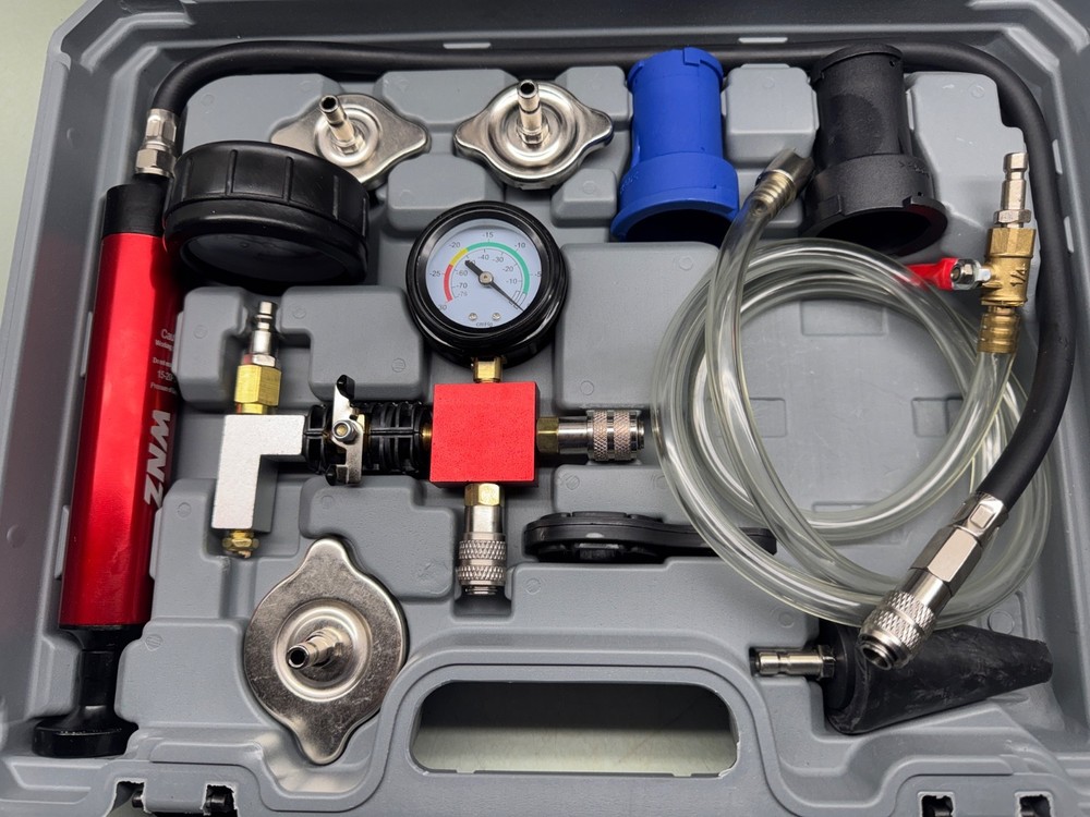 WNZ 28-piece Cooling System Universal Radiator Pressure Tester Tool Kit