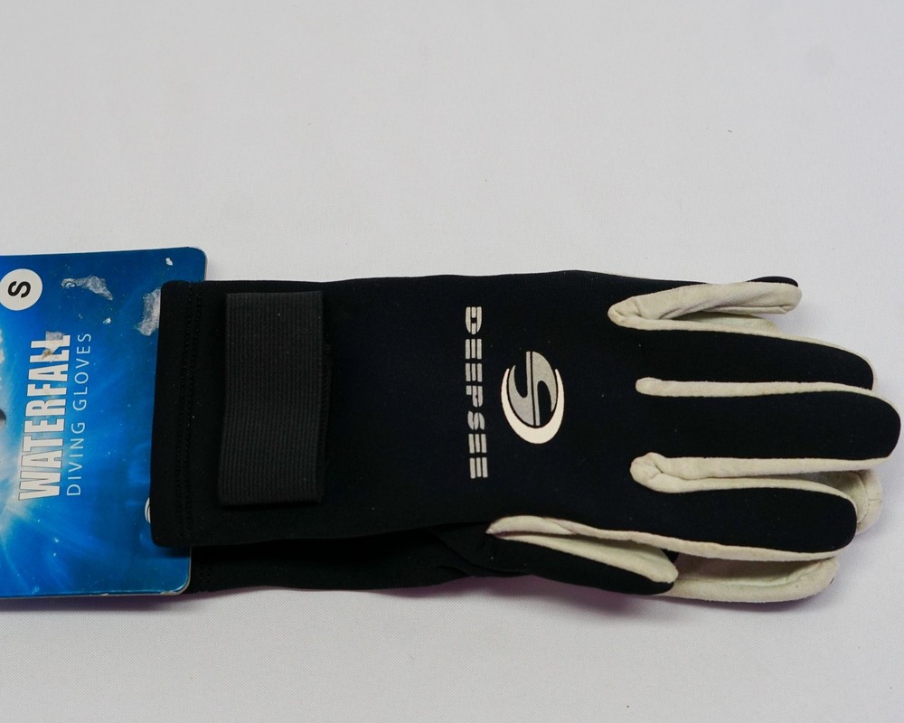 dive gloves