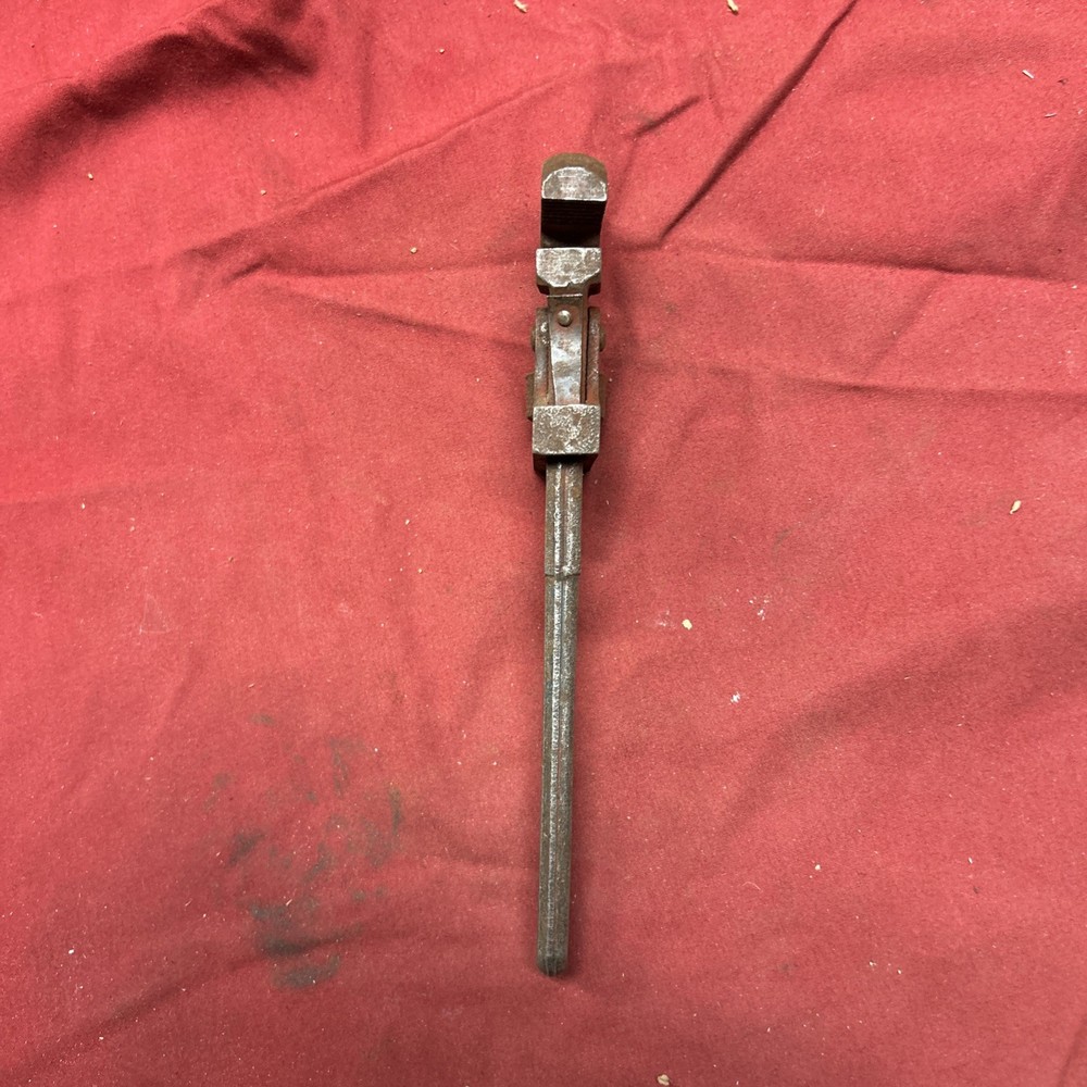 Vintage Worth 8” Pipe Wrench