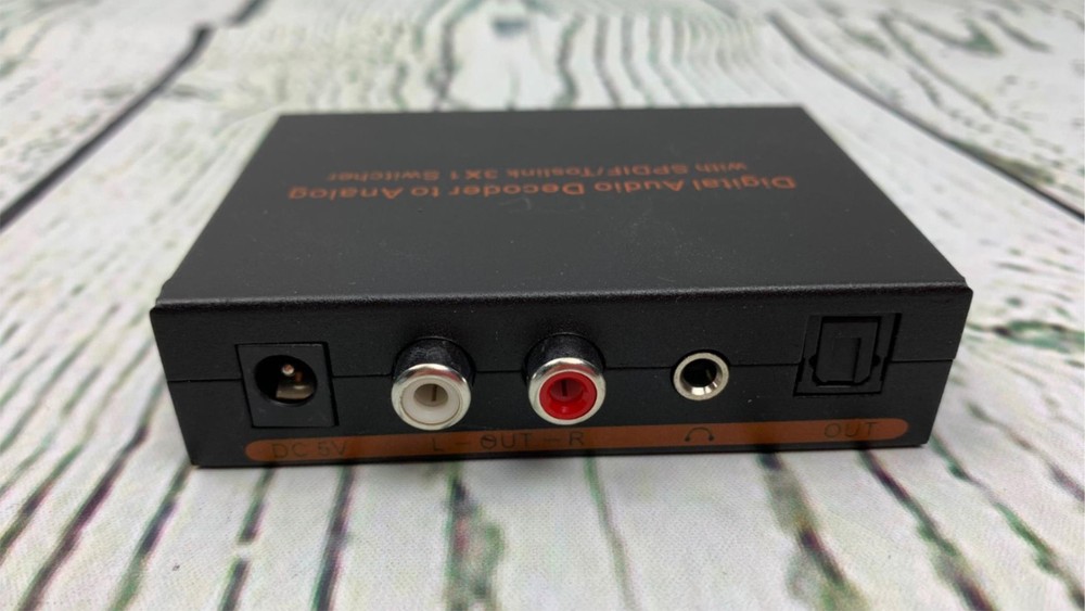 Digital to Analog Audio Decoder 3 Port Optical SPDIF Toslink to L R RCA Switch