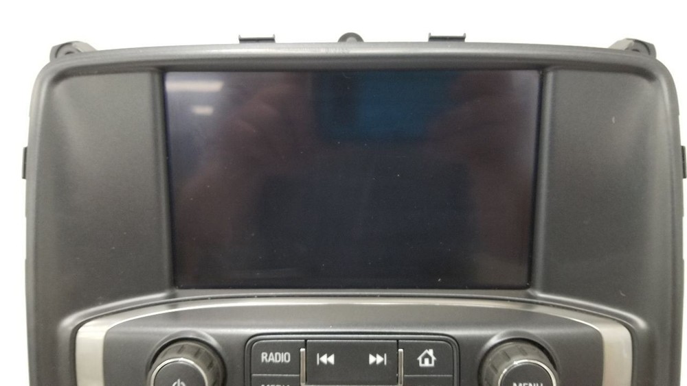 18 CHEVY SILVERADO 1500 RADIO AUDIO INFORMATION DISPLAY AND CONTROL PANEL