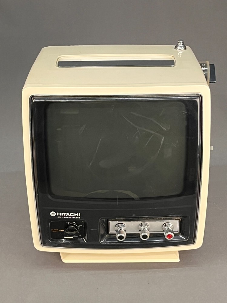 Vintage HITACHI Cube Style TRANSISTOR TV MODEL I-48; Circa 1976