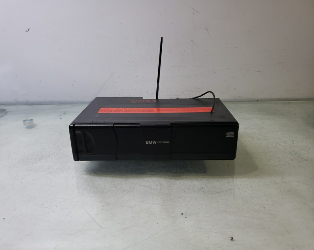 BMW E36 E39 E46 E53 E83 E85 6 Disc CD Changer Alpine OEM 82110028760