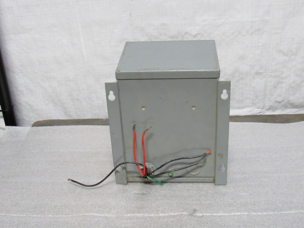 Square D Transformer 2S1F 1Ph 2Kva 240/480V Pri 120/240V Sec