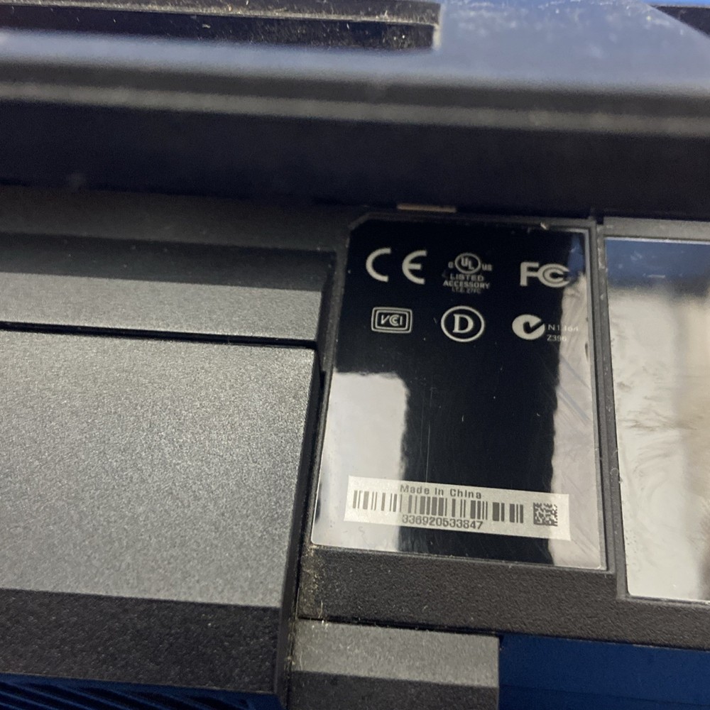 Microsoft Xbox One Kinect Wired Motion Sensor Black Model 1520 OEM- Ships Fast