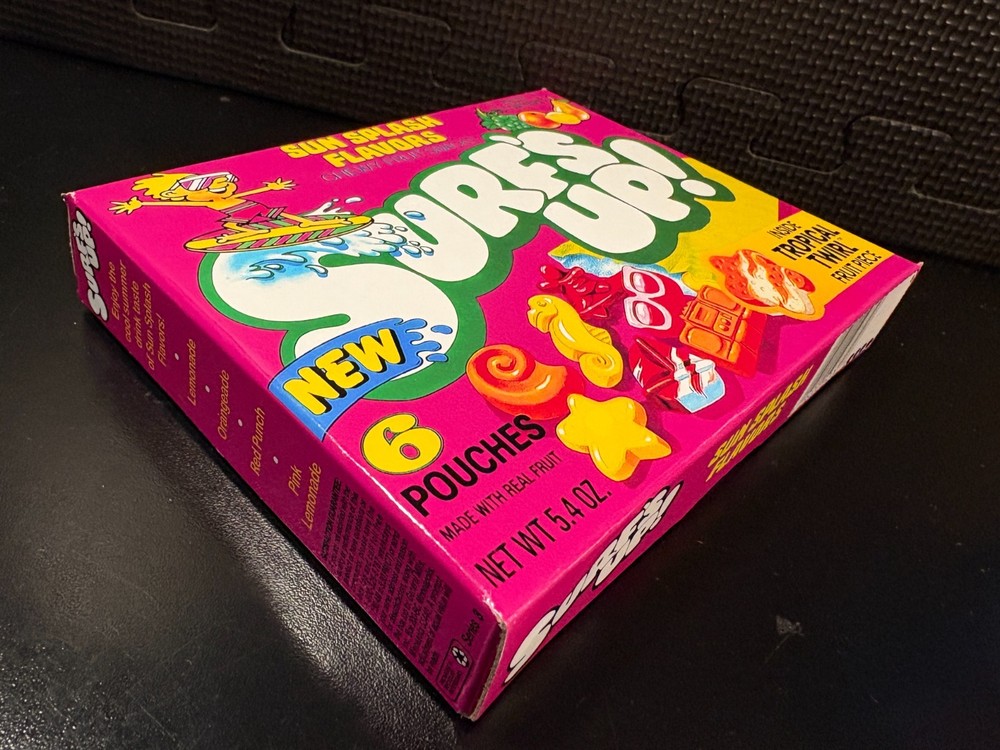 Surfs Up fruit snacks - Empty custom design display box