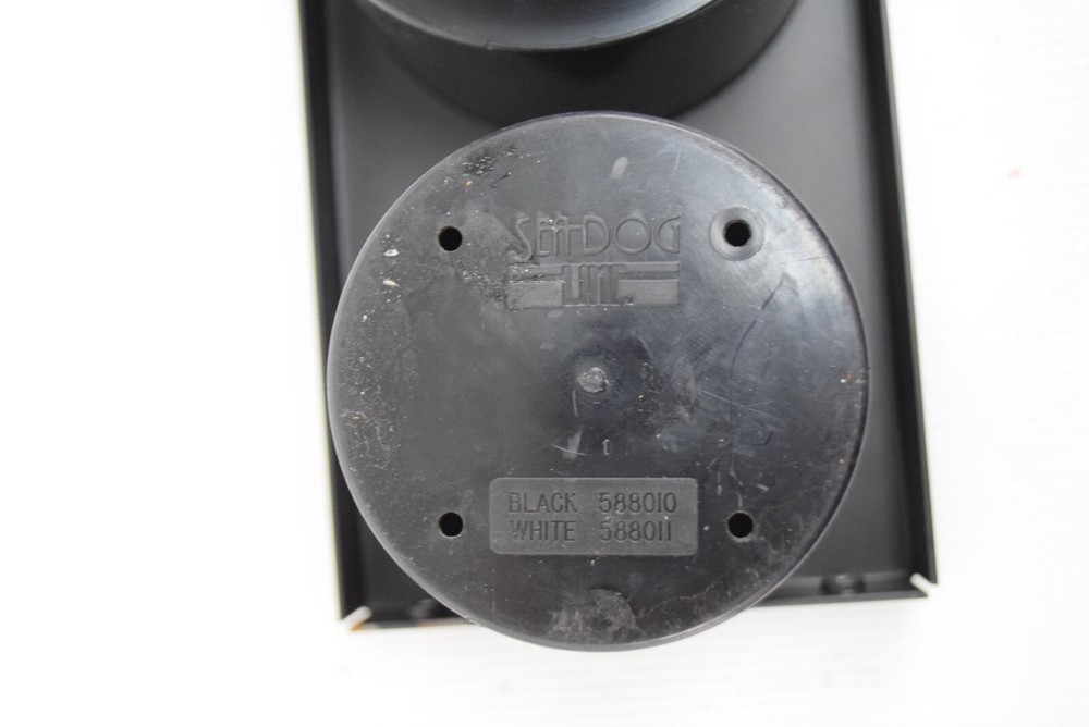SeaDog 588010 Cup Holders Mount Plate/Bracket for Lund Police Console