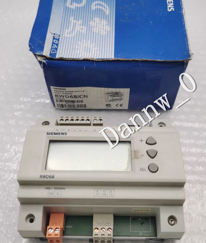 New in box Siemens RWD68 /CN Temperature Input Unit Controller