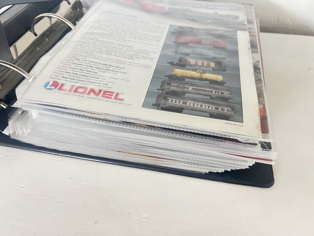 Lionel Train Catalog Collection 1973–1994